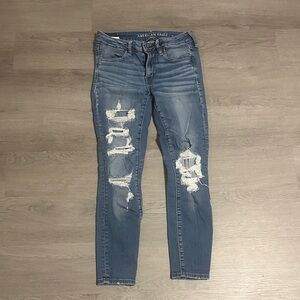 American Eagle Outfitters Women's Light Blue Ripped Skinny Jeans